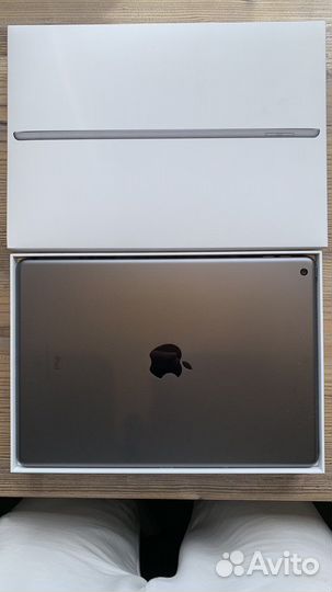 iPad 8 2020 wifi 32gb комплект Apple pencil 1