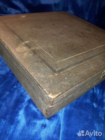 Старинный набор