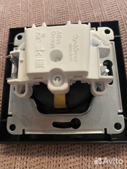 Розетки шнайдер атлас