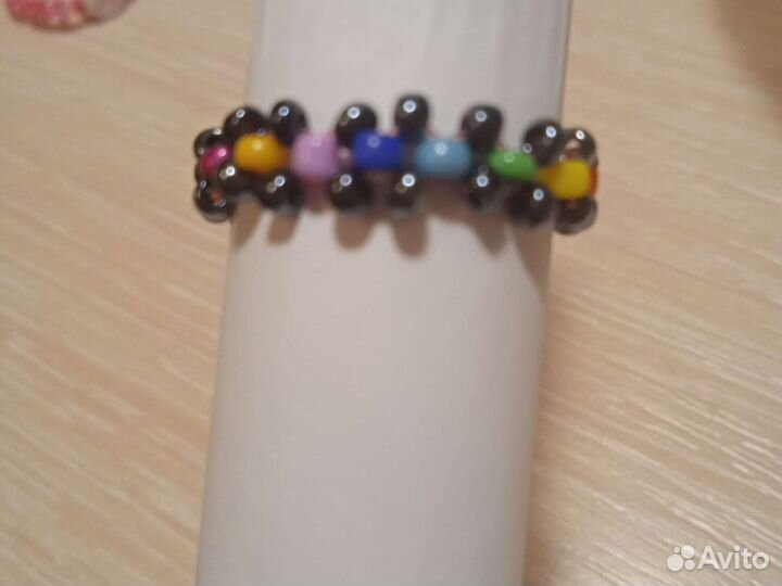 Кольцо из бисера в технике крестик (1ряд)