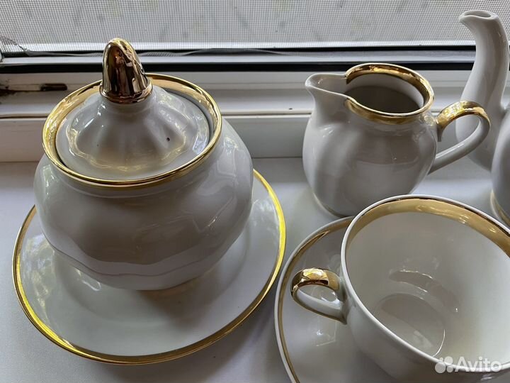 Набор столовой посуды на 6 персон