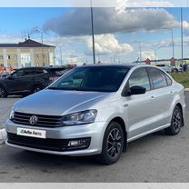 Volkswagen Polo 1.6 MT, 2018, 180 000 км, с пробегом, цена 850 000 руб.