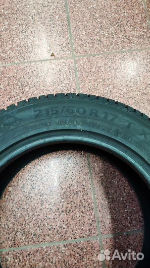 Continental ContiVikingContact 7 215/60 R17