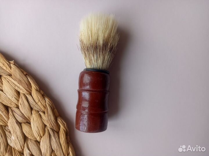 Помазок для бритья Omega