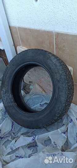 Hankook Winter I'Pike 185/65 R15 92T