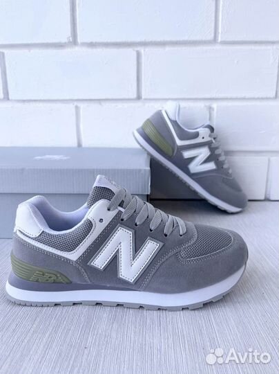 Новые женские кроссовки New Balance