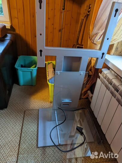 Подставка для телевизора