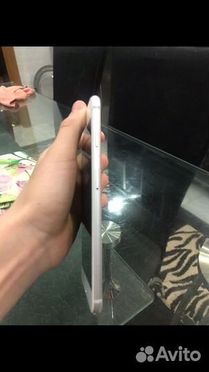 Телефон iPhone 6plus