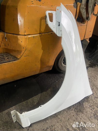 Крыло левое LADA Largus FL 2021