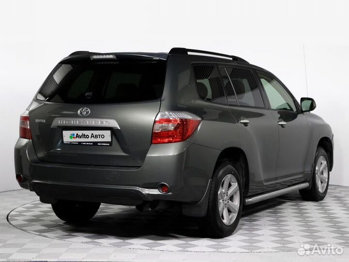 Toyota Highlander 2.7 AT, 2009, 114 133 км