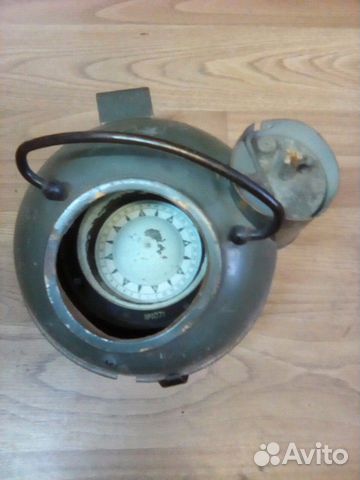 Компас морской шлюпочный