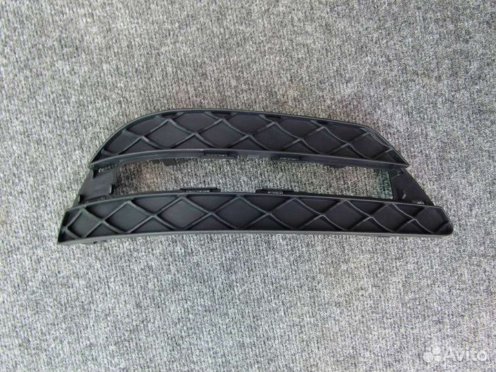 Решетка бампера Mercedes W204 A2048803324