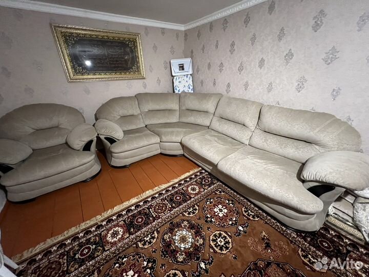 Угловой диван бу