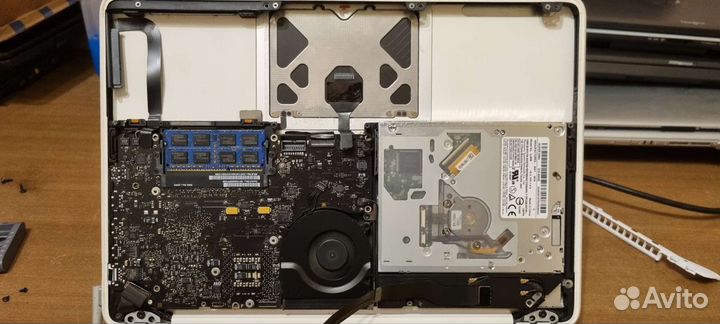 Macbook a1342 разбор 2010