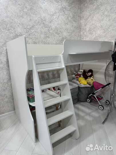 Кровать чердак