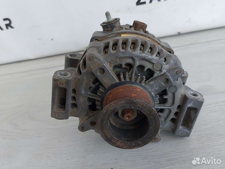 Toyota Land Cruiser 200 генератор