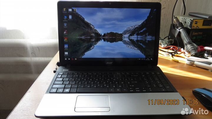Ноутбук для учебы и работы Acer E1-571