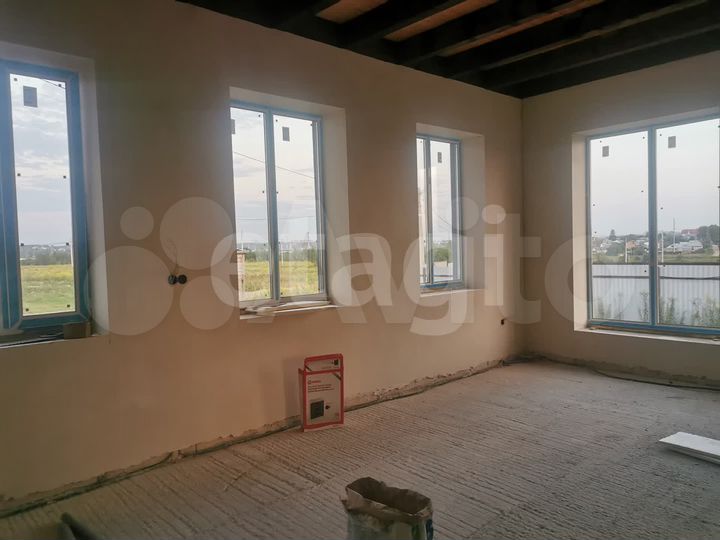 Дом 100 м² на участке 6 сот.