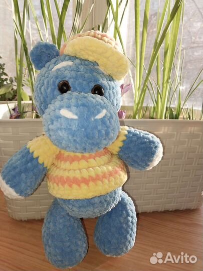 Вязаные игрушки ручной работы