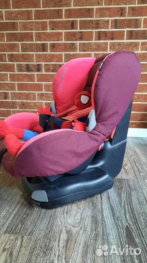 Детское автокресло 9 до 18 кг maxi cosi