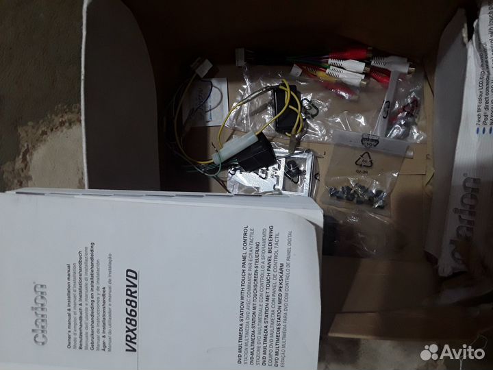 Магнитола clarion vrx868rvd год около 2008. Новый