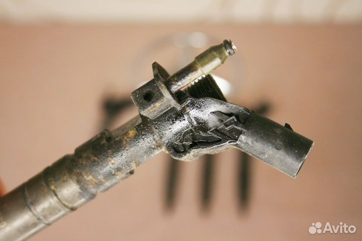 Форсунка дизельная om642 GL/GLE/GLS