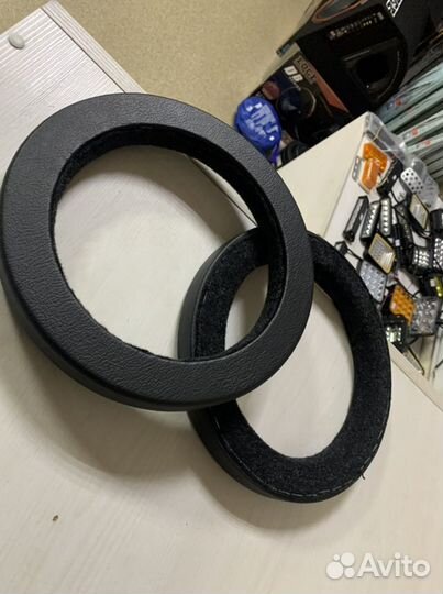 Подиум под динамик 20 см