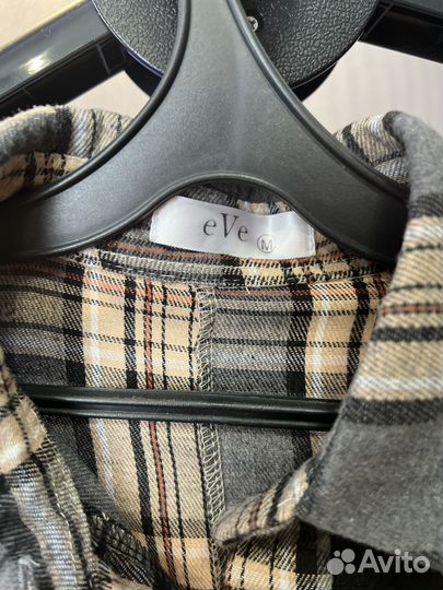 Рубашка в клетку с воланом