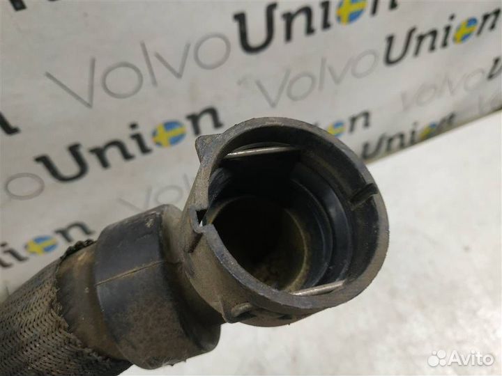 Патрубок радиатора верхний Volvo S80 II (2013-201