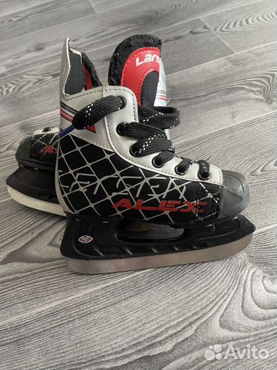 Коньки хоккейные 30 размер