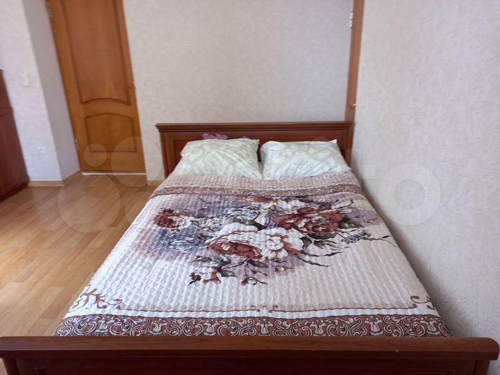 2-к. квартира, 50 м², 1/2 эт.