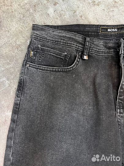 Джинсы Boss