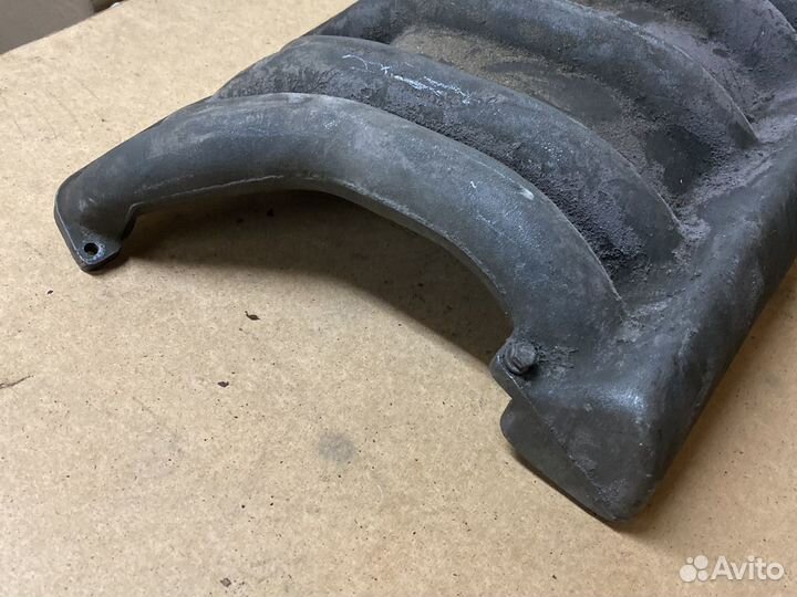 Впускной коллектор Mercedes w140 w463 w210 om606