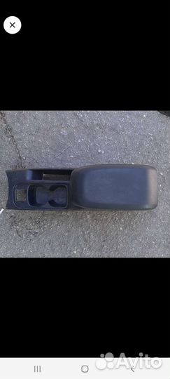 Mitsubishi lancer 9 подлокотник