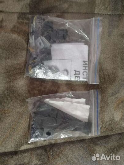 Отбойник капота Тойота камри(мухабойка)