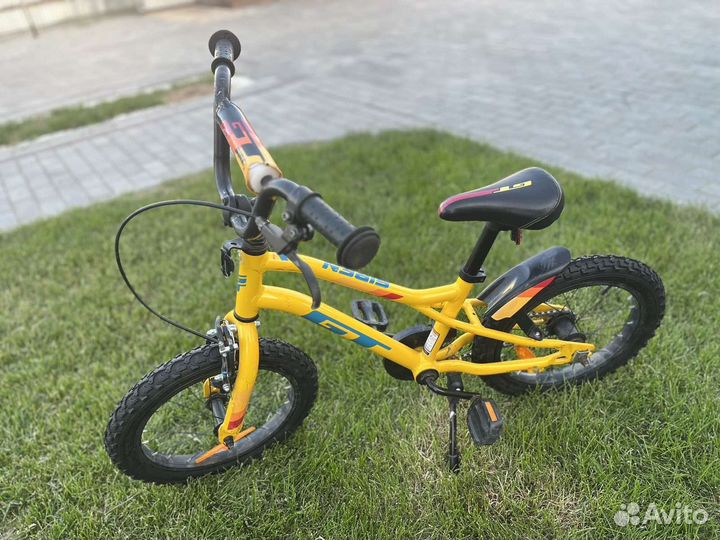 Велосипед GT Siren 16