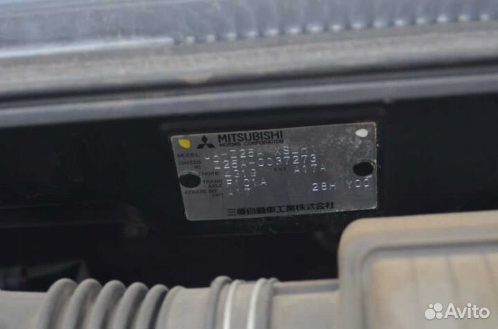 Разбор mitsubishi colt 2003