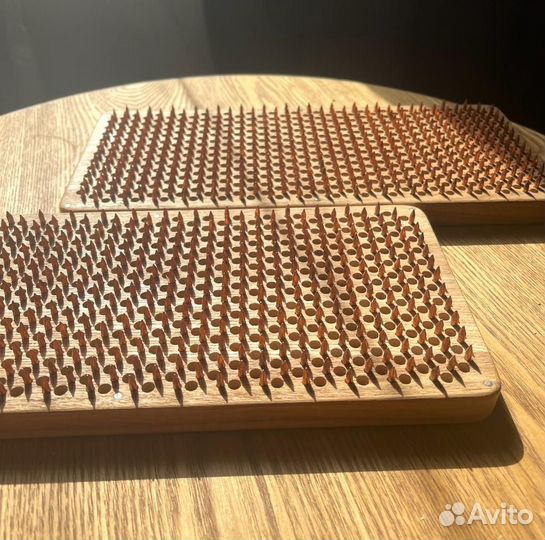 Доска садху с медными гвоздями