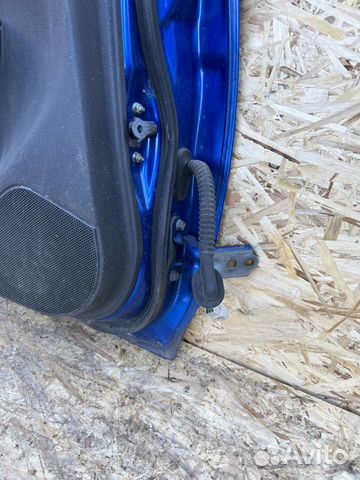 Петля двери задней левой нижняя Subaru Impreza