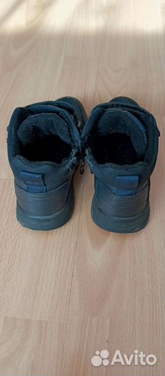 Ботинки демисезонные для мальчика 30