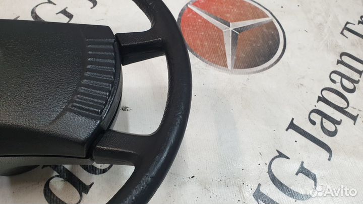 Руль в сборе на Mercedes-Benz W116 W123