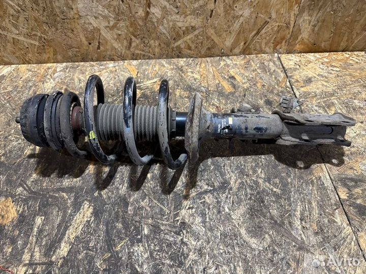 Амортизатор подвески Mercedes Vito 639 2.2 CDI