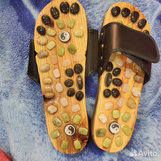 Акупунктурная массажная обувь