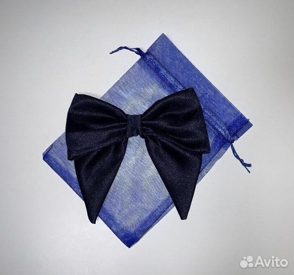 Бант на заколке