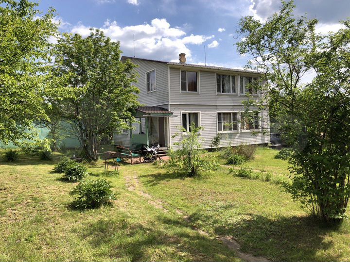 Дом 160 м² на участке 35 сот.