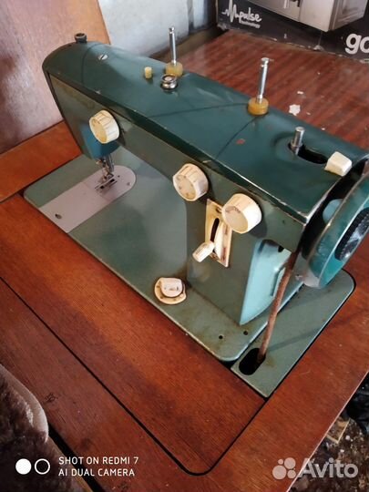 Швейная машинка бу