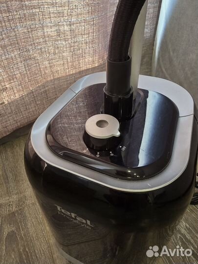 Отпариватель для одежды вертикальный