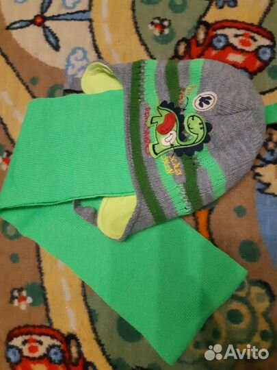 Шапка + шарф весна/осень 1 год Новые