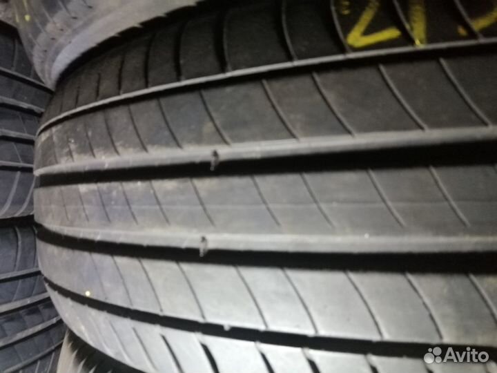 Michelin Primacy 3 215/65 R17