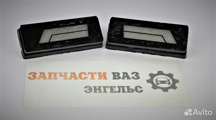 Эмблема 2 полосы LED заглушка поворотника Нива